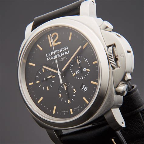 pre owned panerai luminor.